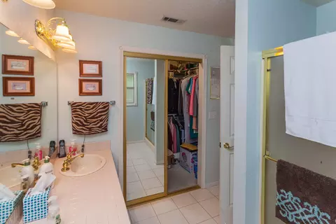 1330 Edgewood Dr, Redding, CA 96003 photo 20