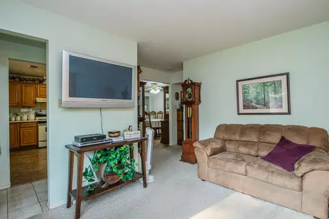 2172 Deerfield Ave, Redding, CA 96002 photo 5