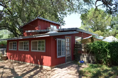 272 Branstetter Ln, Redding, CA 96001 photo 1