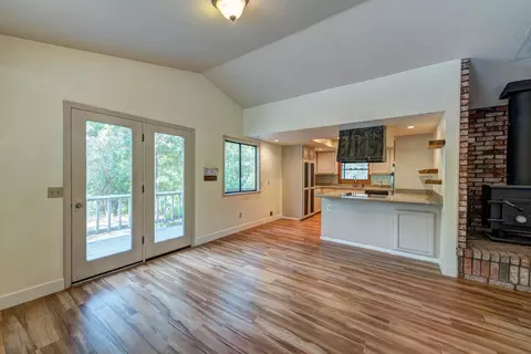 13683 Moonlite Ln, Redding, CA 96003 photo 7