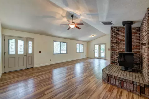 13683 Moonlite Ln, Redding, CA 96003 photo 5