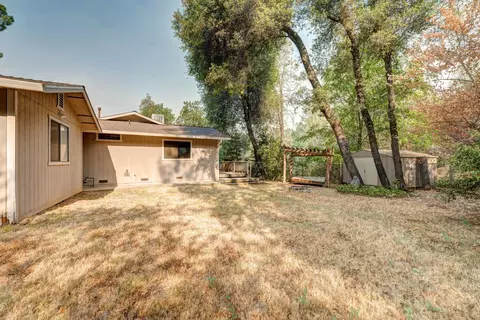 13683 Moonlite Ln, Redding, CA 96003 photo 32