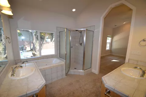17533 Brehaven Ln, Anderson, CA 96007 photo 8