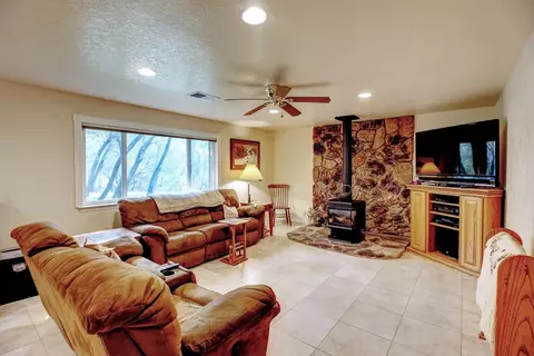 8157 Gold Run Rd, Redding, CA 96001 photo 10