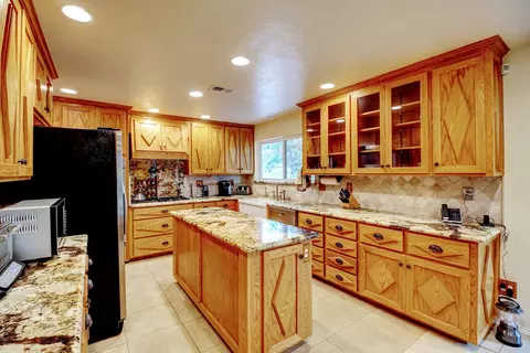 8157 Gold Run Rd, Redding, CA 96001 photo 15