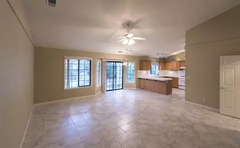 2315 Western Oak Dr, Redding, CA 96002 photo 9