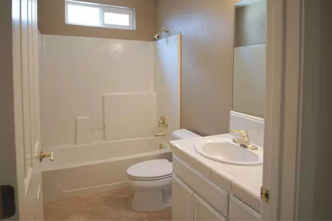 1776 Record Ln, Redding, CA 96001 photo 13