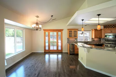 1776 Record Ln, Redding, CA 96001 photo 6