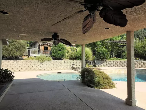 1776 Record Ln, Redding, CA 96001 photo 24
