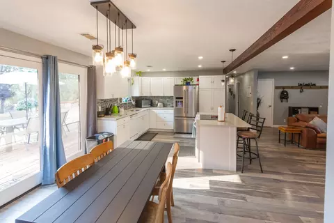 11411 Suggie Ln, Redding, CA 96003 photo 6