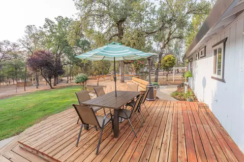 11411 Suggie Ln, Redding, CA 96003 photo 16