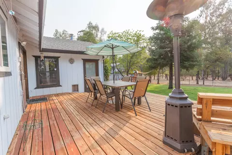 11411 Suggie Ln, Redding, CA 96003 photo 17