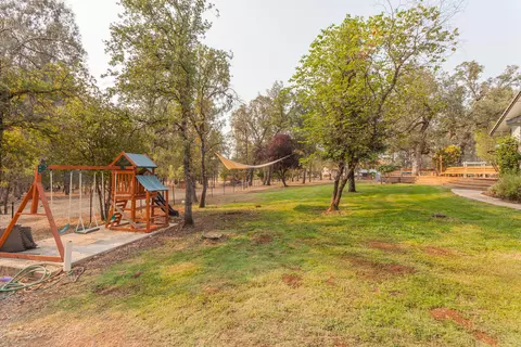 11411 Suggie Ln, Redding, CA 96003 photo 25