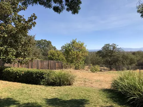 505 Teakwood Dr, Redding, CA 96003 photo 39
