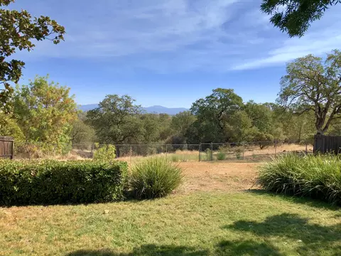 505 Teakwood Dr, Redding, CA 96003 photo 40