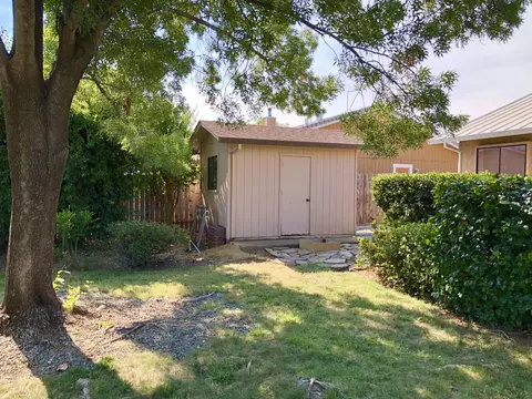 505 Teakwood Dr, Redding, CA 96003 photo 36