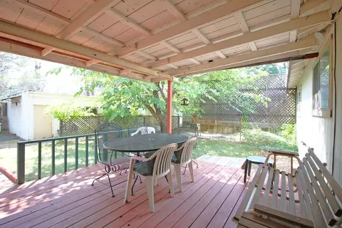 1933 Manchester Dr, Redding, CA 96002 photo 27