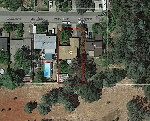 1933 Manchester Dr, Redding, CA 96002 photo 4