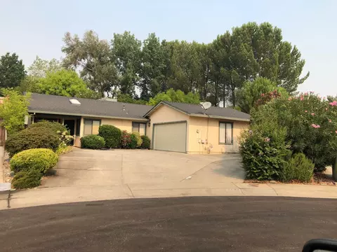 1431 Spaniel Ct, Redding, CA 96003 photo 1