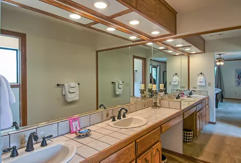 448 Arbor Pl, Redding, CA 96001 photo 28