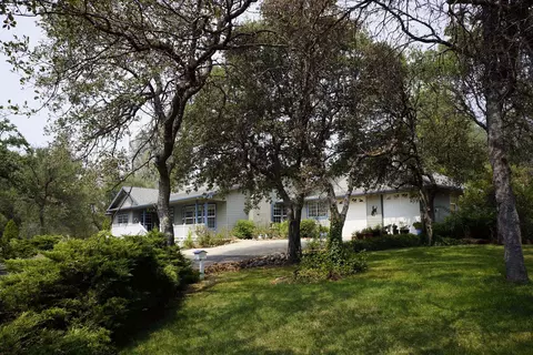 27054 Dersch Rd, Shingletown, CA 96088 photo 5