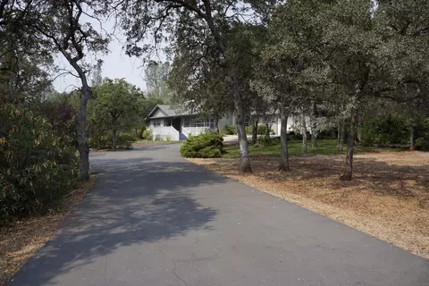 27054 Dersch Rd, Shingletown, CA 96088 photo 4