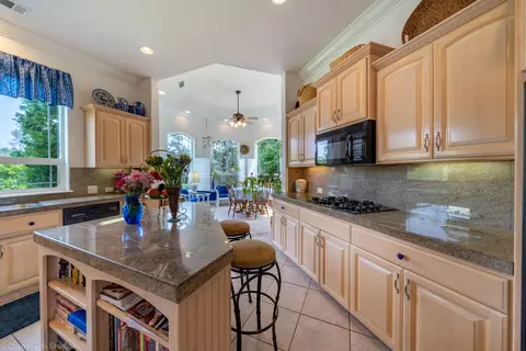 16261 Texas Springs Rd, Redding, CA 96001 photo 17