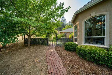 16261 Texas Springs Rd, Redding, CA 96001 photo 44