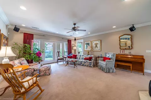 16261 Texas Springs Rd, Redding, CA 96001 photo 10