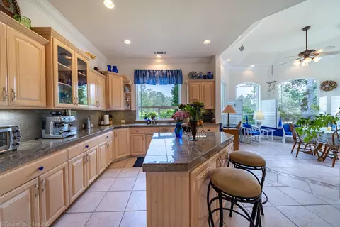 16261 Texas Springs Rd, Redding, CA 96001 photo 18