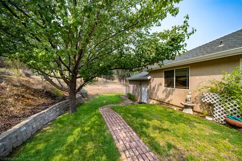 16261 Texas Springs Rd, Redding, CA 96001 photo 40