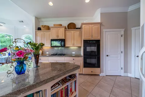 16261 Texas Springs Rd, Redding, CA 96001 photo 19