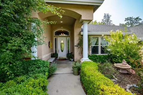 16261 Texas Springs Rd, Redding, CA 96001 photo 1