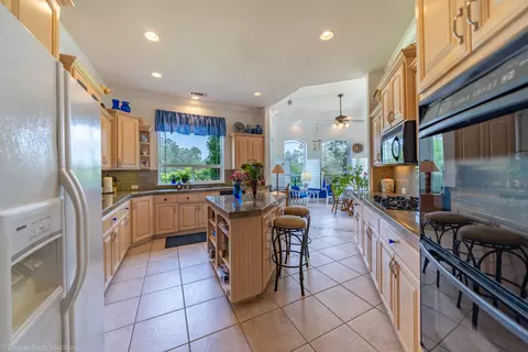 16261 Texas Springs Rd, Redding, CA 96001 photo 16