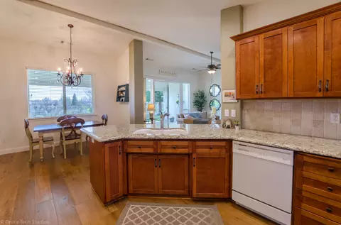 4069 Winter Green Ct, Redding, CA 96001 photo 7
