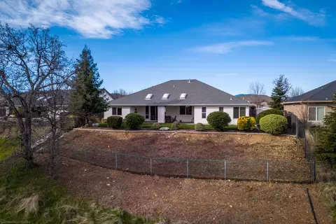 4069 Winter Green Ct, Redding, CA 96001 photo 36