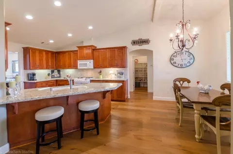 4069 Winter Green Ct, Redding, CA 96001 photo 6