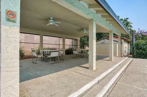 719 Flower Ash Ln, Redding, CA 96003 photo 20