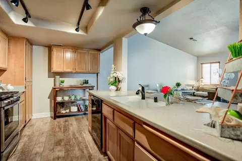719 Flower Ash Ln, Redding, CA 96003 photo 3