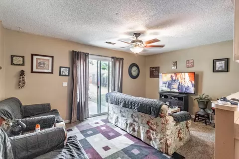 3792 Pluto St, Redding, CA 96002 photo 3