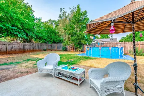 3792 Pluto St, Redding, CA 96002 photo 11