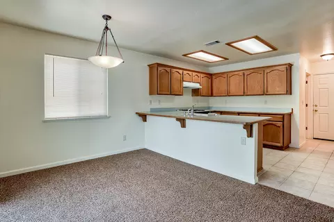 618 Julian St, Redding, CA 96003 photo 25