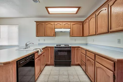 618 Julian St, Redding, CA 96003 photo 30