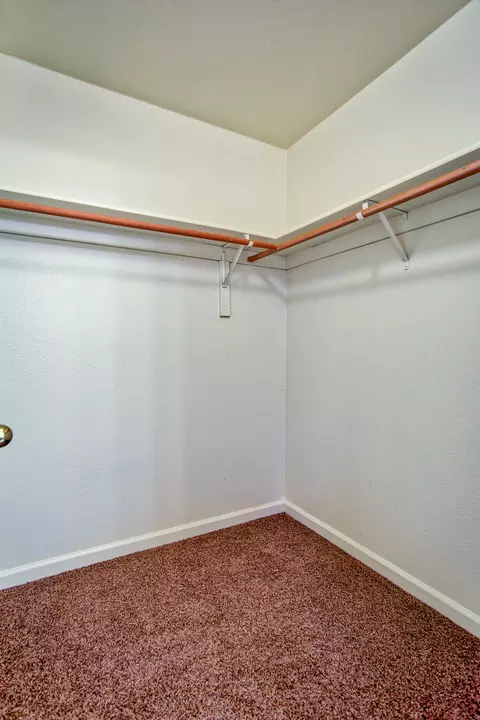 618 Julian St, Redding, CA 96003 photo 42