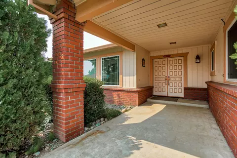 7222 Jonella Way, Redding, CA 96003 photo 3