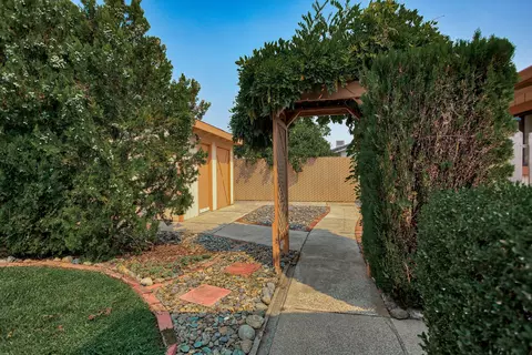 7222 Jonella Way, Redding, CA 96003 photo 28