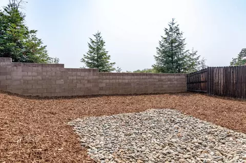 2371 Shining Star Way, Redding, CA 96003 photo 3