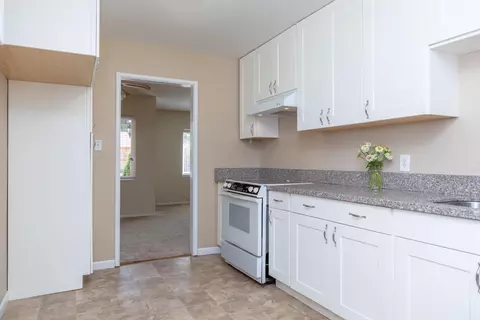 1105 3rd St, Redding, CA 96002 photo 6