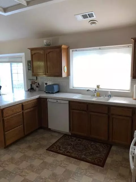 1831 Trailwood Ct, Redding, CA 96003 photo 11
