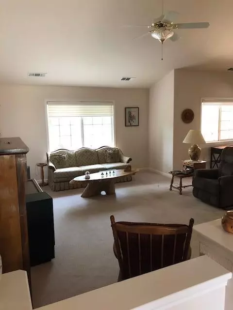 1831 Trailwood Ct, Redding, CA 96003 photo 5